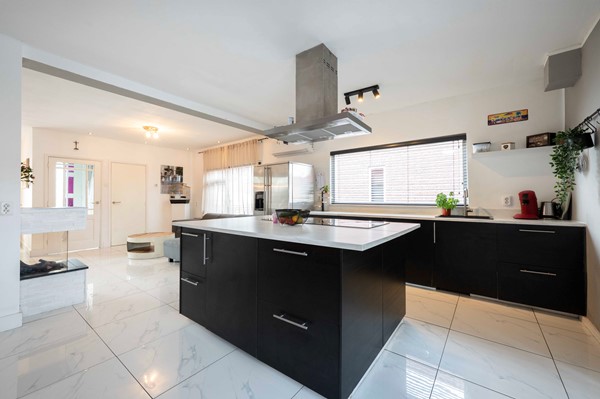 Medium property photo - Rucphensestraat 74, 4711 JM St. Willebrord